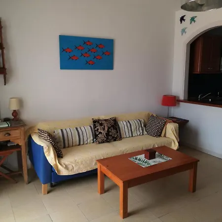 Respira El Mar Desde Tu Terraza Y Sientete En Paz. Apartament