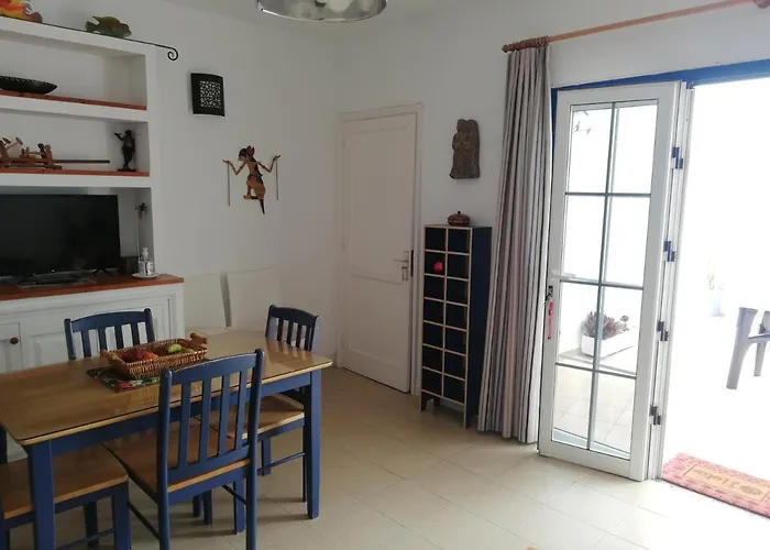 Respira El Mar Desde Tu Terraza Y Sientete En Paz.